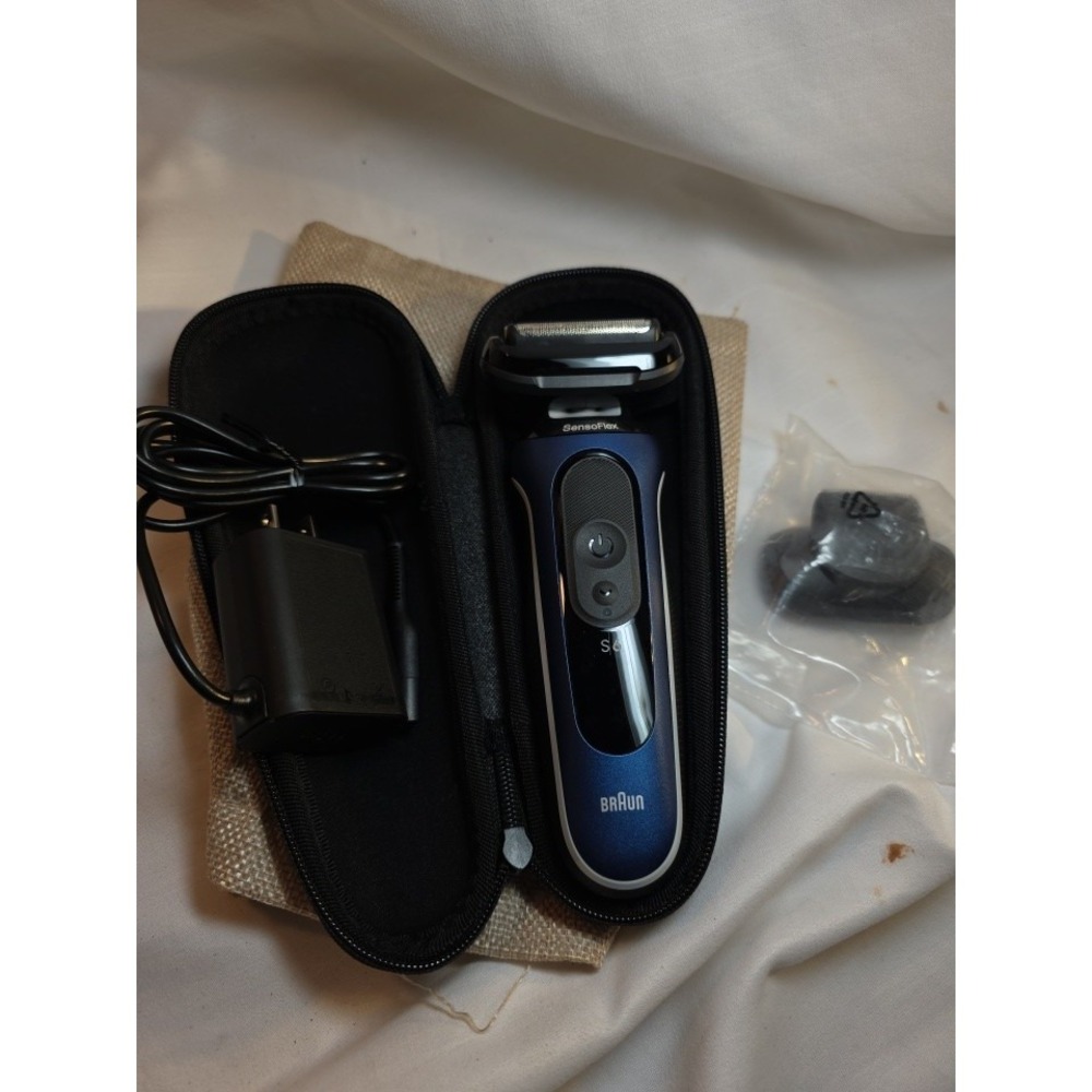 Braun Electric Shaver Series 6 6120s, Wet & Dry, w/ Precision Trimmer, Blue